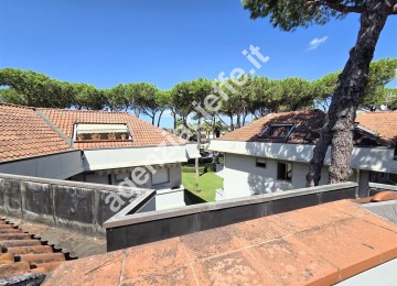 Marina di massa, a soli 150 mt