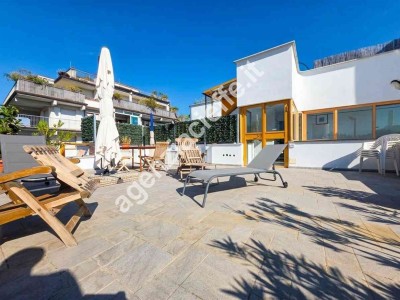 Marina di Massa – luminoso e...