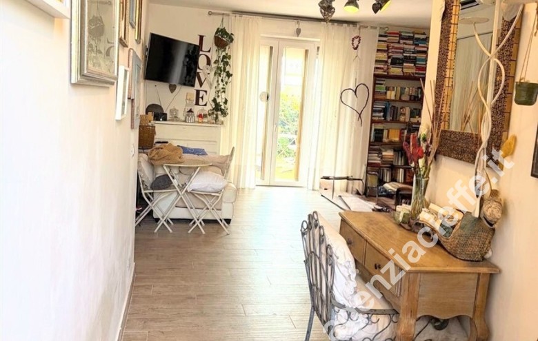 Appartamento indipendente in vendita a Marina Di Massa (Massa) - Foto 3