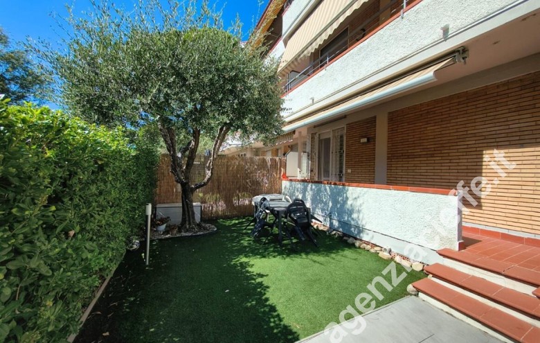 Appartamento in vendita a Marina Di Massa (Massa) - Foto 14