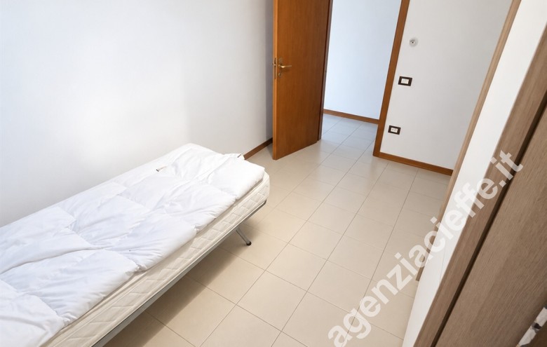 Appartamento indipendente in vendita a Marina Di Massa (Massa) - Foto 9