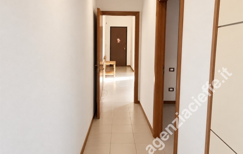Appartamento indipendente in vendita a Marina Di Massa (Massa) - Foto 6