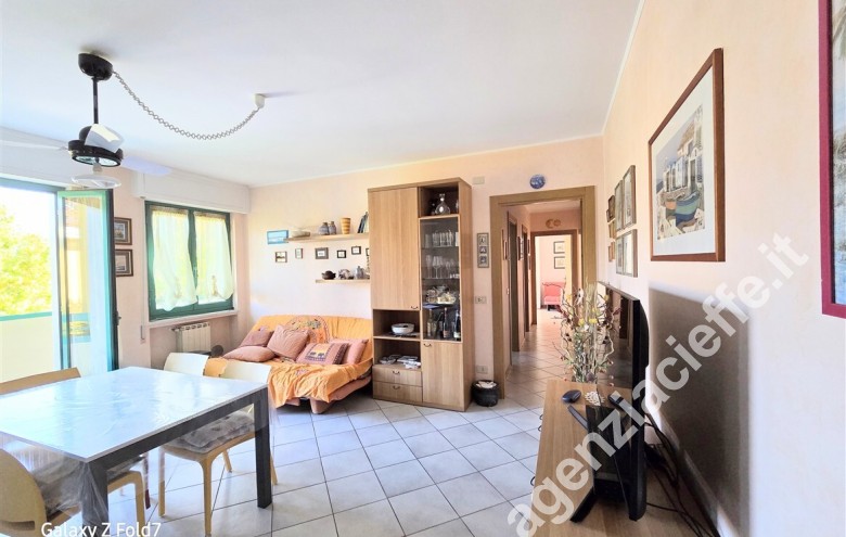 Appartamento in vendita a Marina Di Massa (Massa) - Foto 2