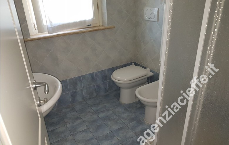 Appartamento in vendita a Marina Di Massa (Massa) - Foto 4