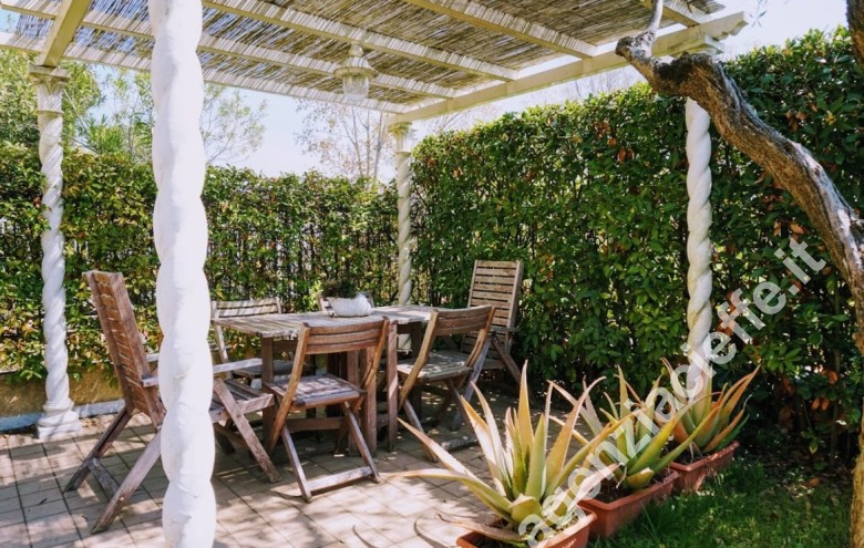 Appartamento indipendente in vendita a Marina Di Massa (Massa) - Foto 19