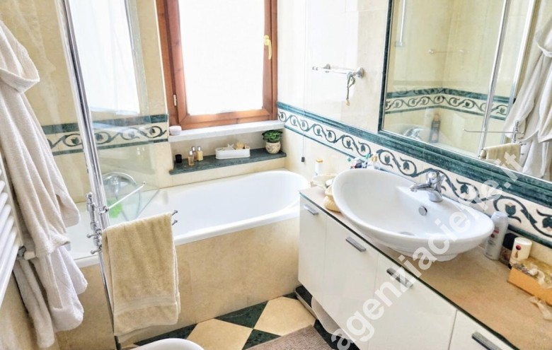 Appartamento indipendente in vendita a Marina Di Massa (Massa) - Foto 39