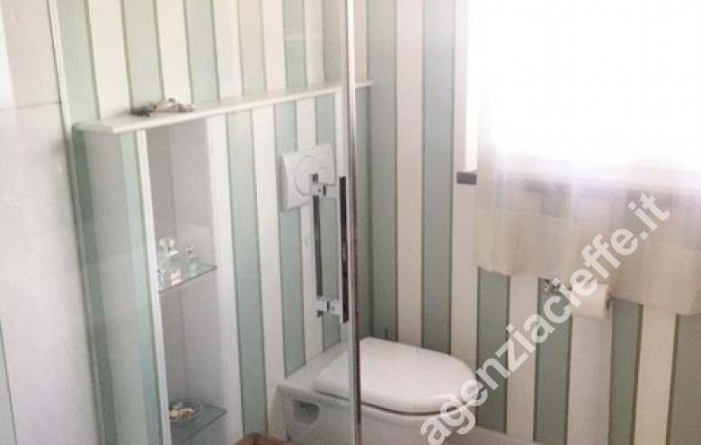 bagno di appartamento da vendere a Forte dei Marmi - @agenziacieffe.it - Foto 5