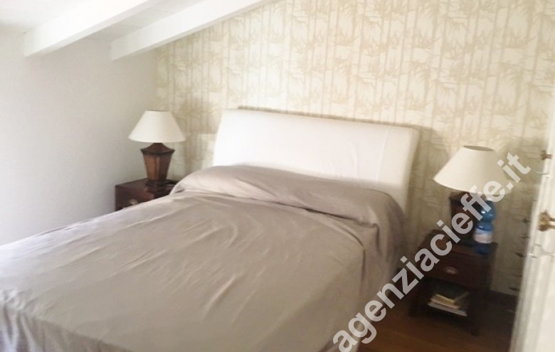 camera da letto a Forte dei Marmi in vendita @agenziacieffe.it - Foto 8