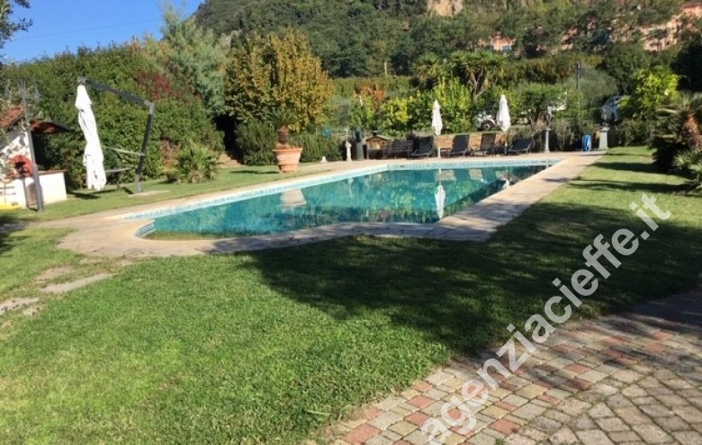 Villa - villetta in vendita a Montignoso - Foto 1