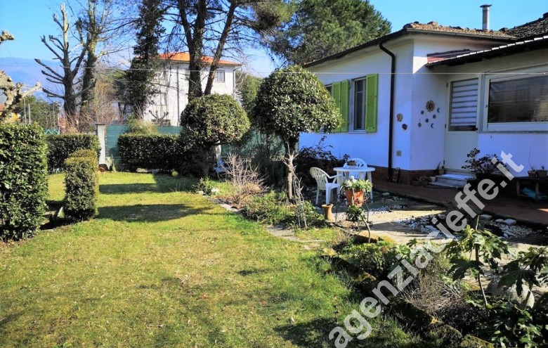 Villa - villetta in vendita a Ronchi (Massa) - Foto 1