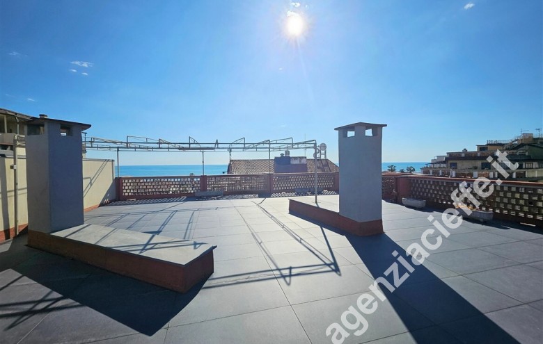 Attico in vendita a Marina Di Massa (Massa) - Foto 16