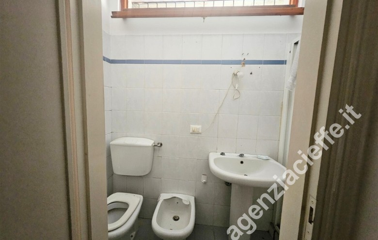 Casa bi-trifamiliare in vendita a Massa - Foto 23