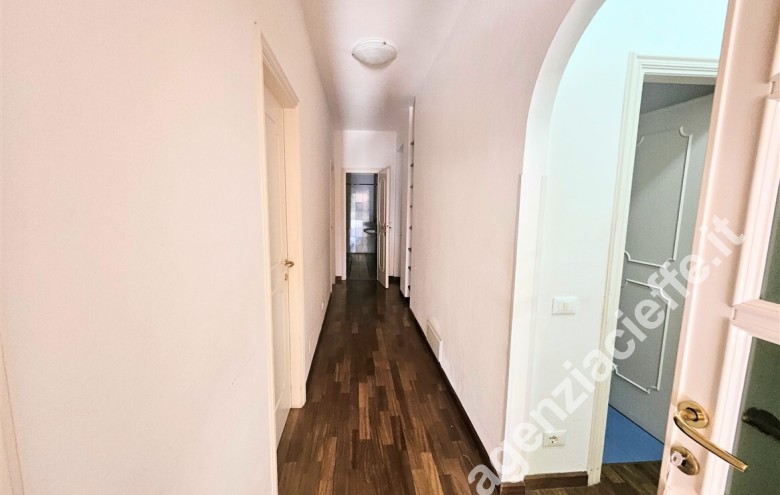 Casa bi-trifamiliare in vendita a Massa - Foto 9