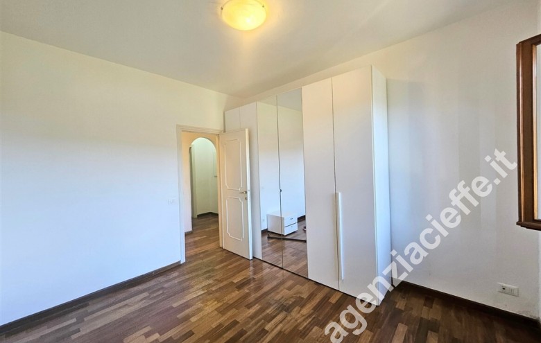 Casa bi-trifamiliare in vendita a Massa - Foto 13