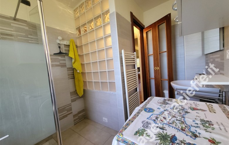Casa semi indipendente in vendita a Marina Di Massa (Massa) - Foto 8