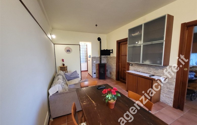 Casa semi indipendente in vendita a Marina Di Massa (Massa) - Foto 3