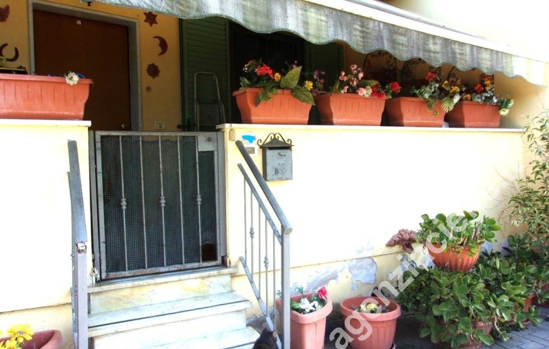 Appartamento in vendita a Renella (Montignoso) - Foto 1