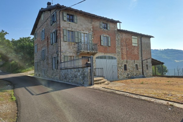 Casa Indipendente In Vendita A