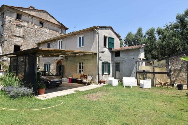 Casa Semi Indipendente