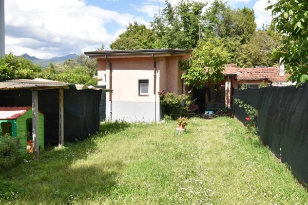 Casa Semi Indipendente In Vend