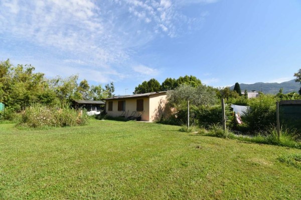 Casa Indipendente In Vendita A