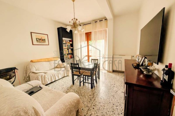 Appartamento Indipendente In V