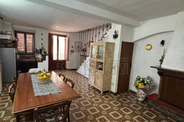 Appartamento In Vendita A Cama