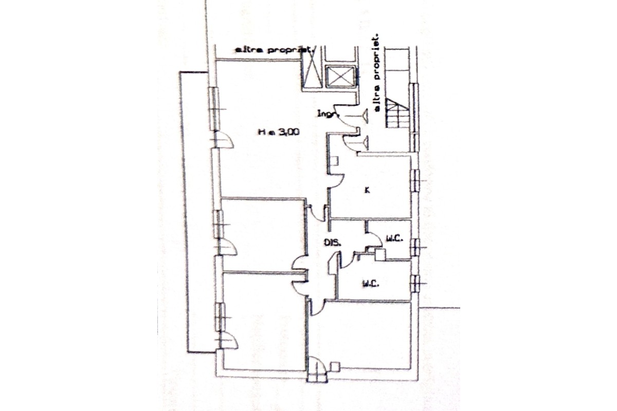 Agenzia Immobiliare GOLDEN CASA IMMOBILIARE DI FEDELE CLAUDIA & C. S.A.S. - Planimetria 1