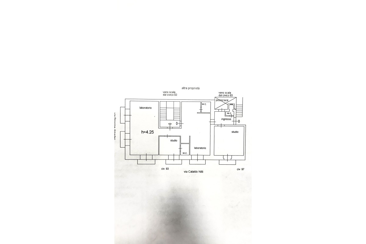 Agenzia Immobiliare GOLDEN CASA IMMOBILIARE DI FEDELE CLAUDIA & C. S.A.S. - Planimetria 1