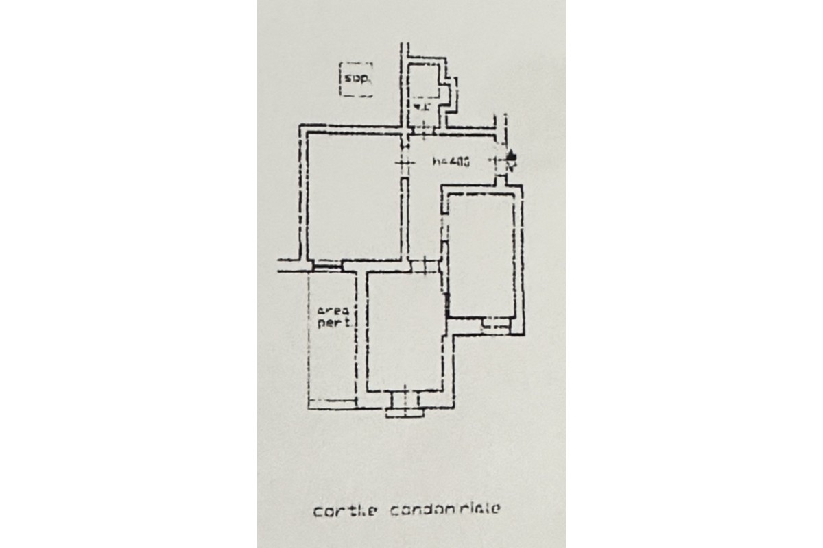 Agenzia Immobiliare GOLDEN CASA IMMOBILIARE DI FEDELE CLAUDIA & C. S.A.S. - Planimetria 1