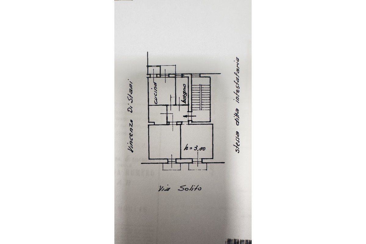 Agenzia Immobiliare GOLDEN CASA IMMOBILIARE DI FEDELE CLAUDIA & C. S.A.S. - Planimetria 8