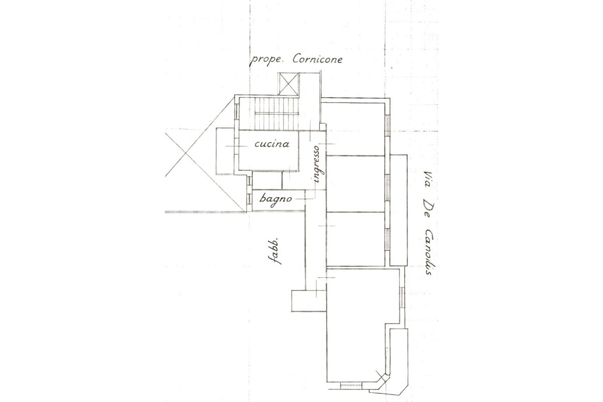 Agenzia Immobiliare GOLDEN CASA IMMOBILIARE DI FEDELE CLAUDIA & C. S.A.S. - Planimetria 1