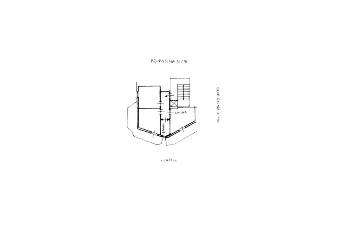 Agenzia Immobiliare GOLDEN CASA IMMOBILIARE DI FEDELE CLAUDIA & C. S.A.S. - Planimetria 1