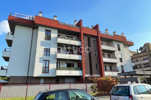 Trilocale In Vendita A Cesano 