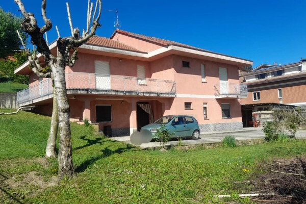 Villa In Vendita A Costigliole