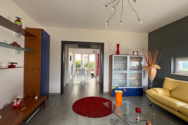 Villa In Vendita A Corato