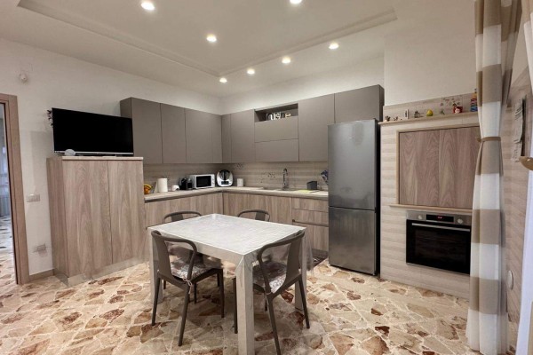 Appartamento In Vendita A Cora