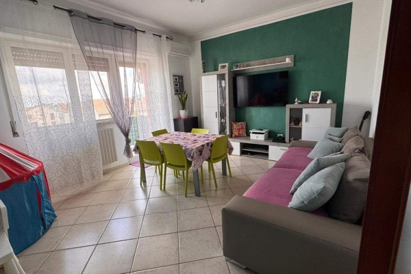 Appartamento In Vendita A Cora