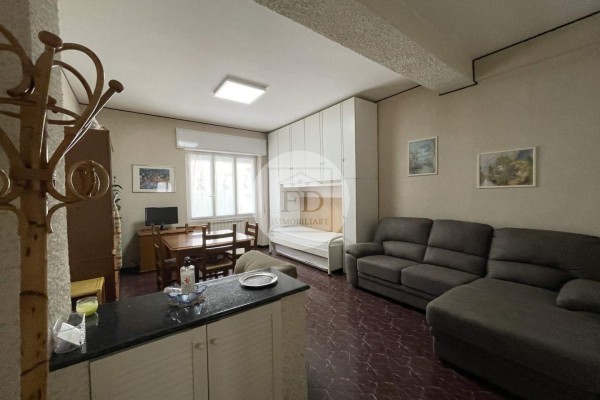 Appartamento In Affitto A Loan