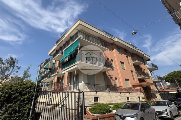 Appartamento In Affitto A Loan