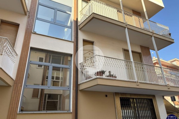 Appartamento In Vendita A Loan