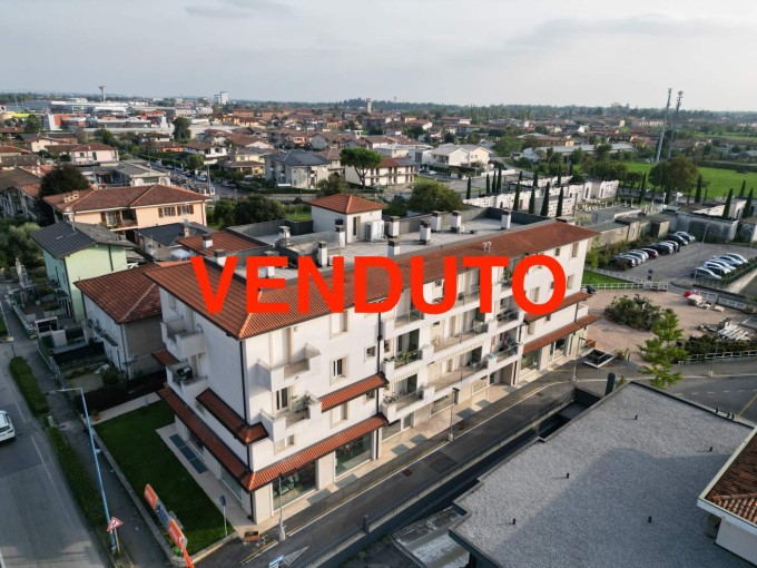 Trilocale moderno a mazzano: u