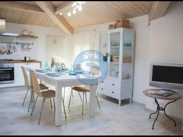 Appartamento in Affitto a Mari