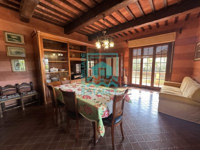 Villa Singola in Vendita a Camaiore 0 