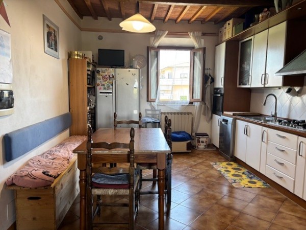Empoli, zona comodissima, bel 