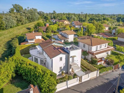 Foto immobile Villa Singola in vendita, Cinquale