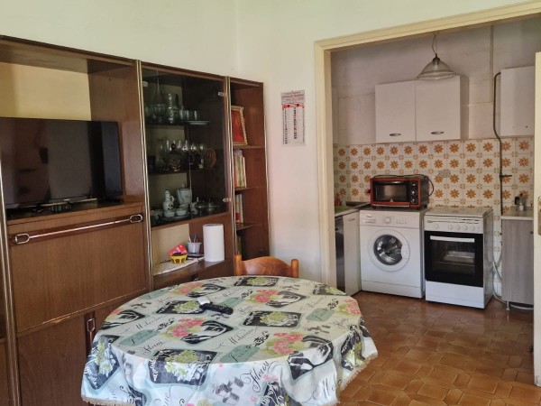 Limite sull'arno, trilocale ul