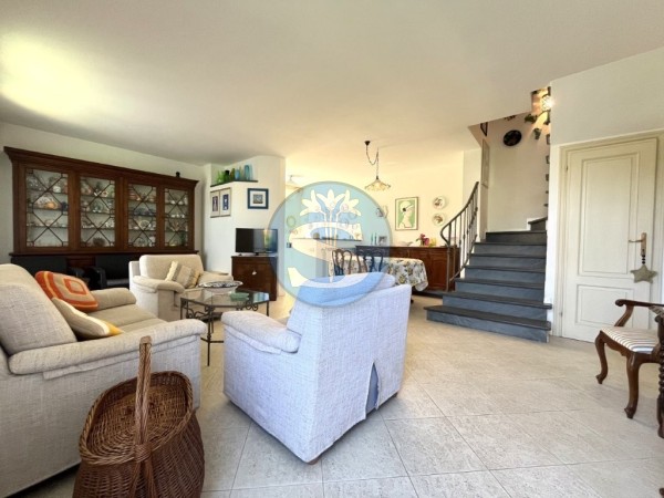 Villa in Sale a Marina Di Piet