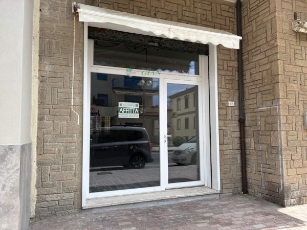 Fondo commerciale di 45 mq in ...