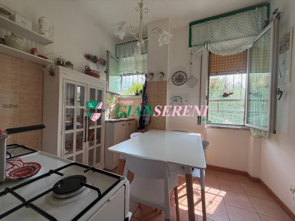 3 locali con veranda e cantina